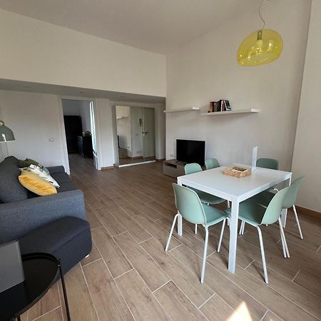 New Apartment With Balcony, Isola Bosco Verticale Mediolan Zewnętrze zdjęcie